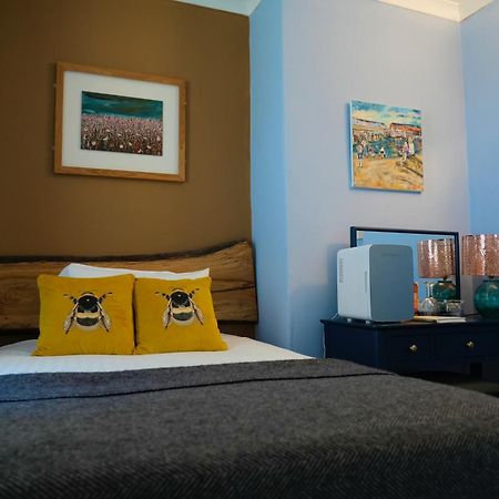 Arosfa Harbourside Guest House Aberaeron Extérieur photo