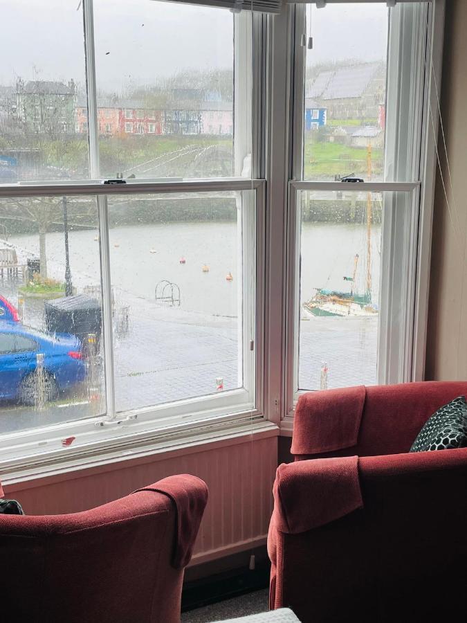 Arosfa Harbourside Guest House Aberaeron Extérieur photo